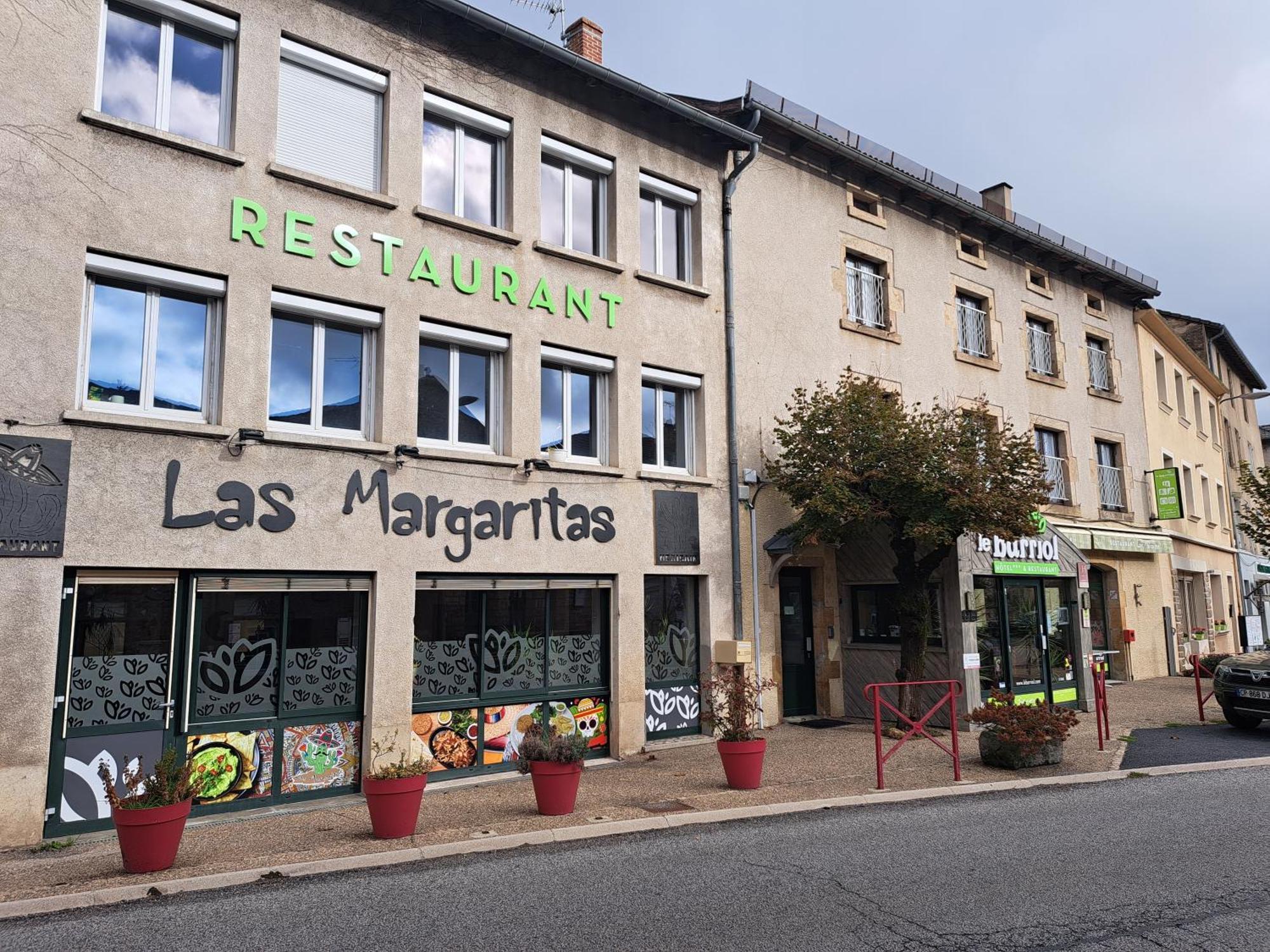圣于连－沙普特伊 Le Barriol酒店 外观 照片